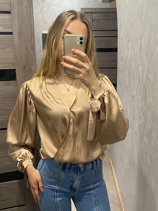 всі блузки по 160 грн