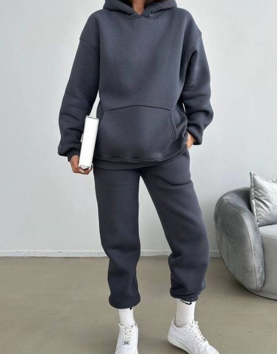 Новий костюм на флісі XL