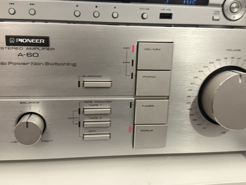 Vendo Amplificador Pioneer A-60 RARO 2x100W