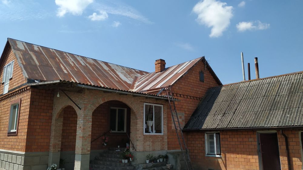 Фарбування дахів