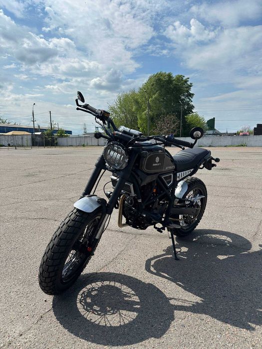 Мотоцикл GEON SCRAMBLER (300 FE 17/17 МКПП 6 II)