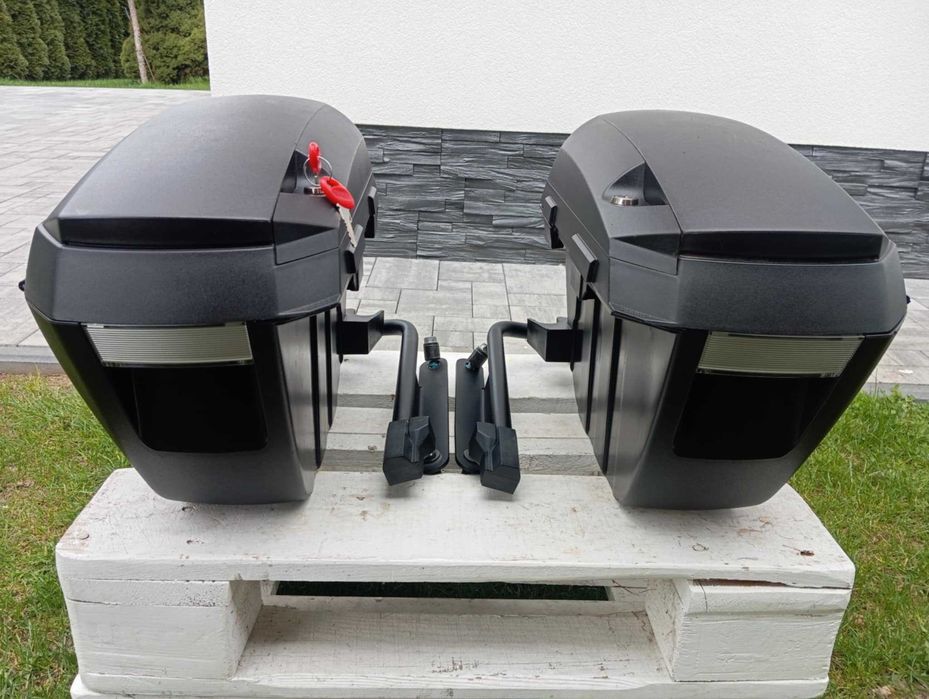 Kufry Boczne + Stelaze SHAD Kawasaki Vulcan S 15-20r Kufer Stelaz GIVI