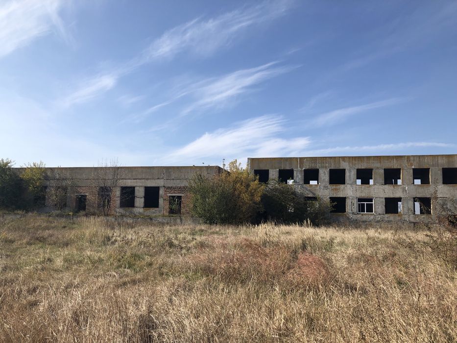 продам промбазу