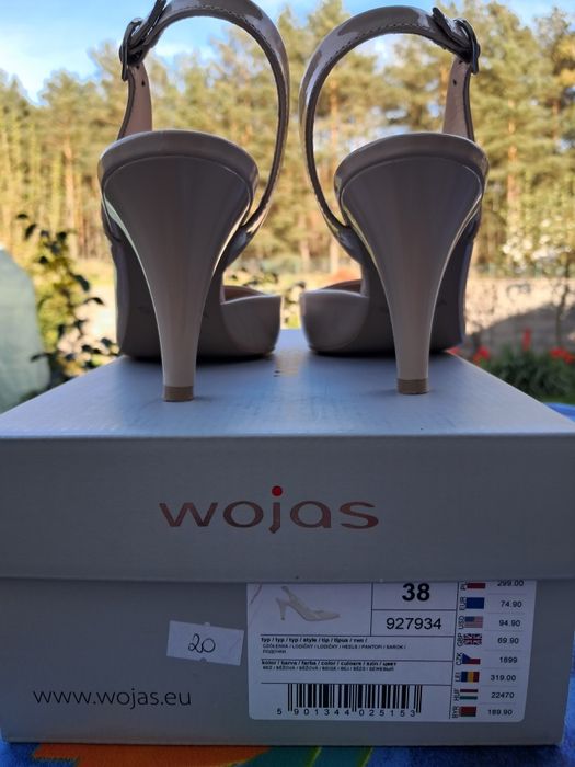 Buty Wojas czółenka  beżowe rozmiar 38
