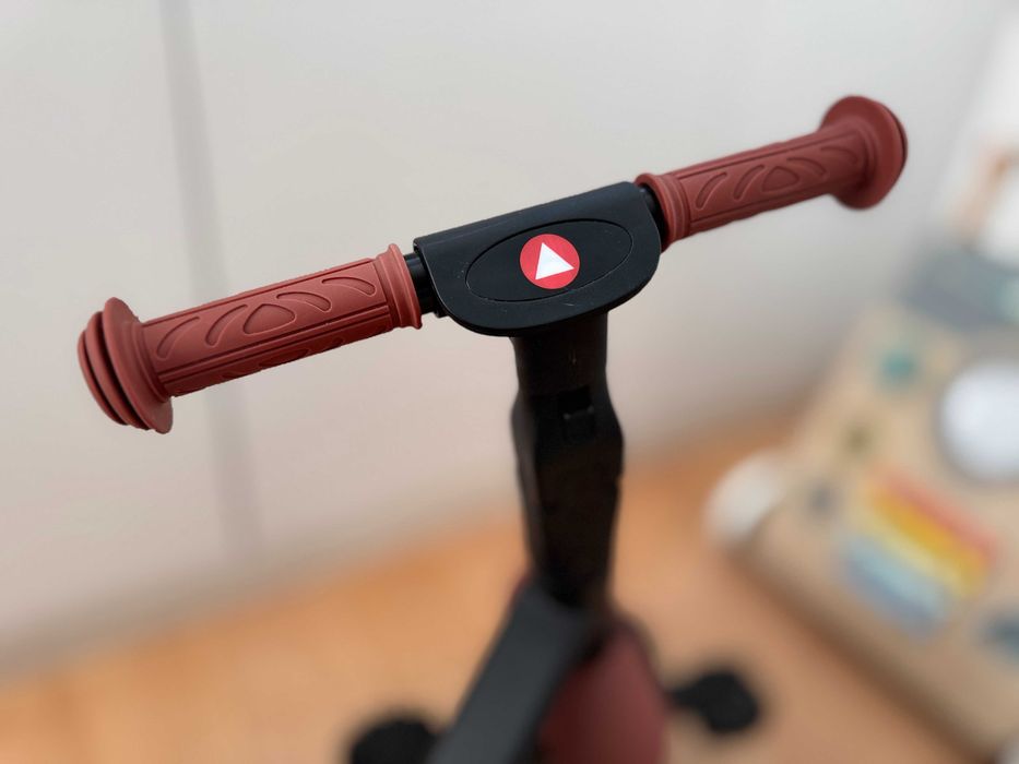 Triciclo Evolutivo TopMark Kaya 4 em 1 – Excelente Estado – 18+ Meses
