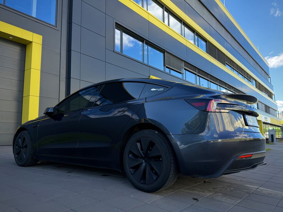Tesla Model 3 Highland 2024 Dual Motor
