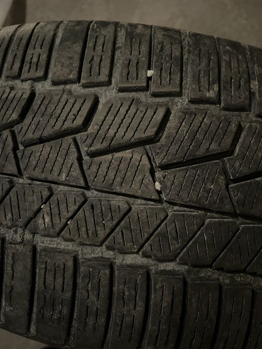 Всесезонная  резина разноширокая ContinentalR 20 перед 245/40зад275/35