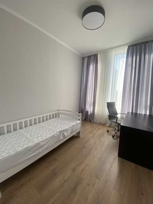 Оренда двоповерхової квартири з терасою, Комфорт Таун, Березняки