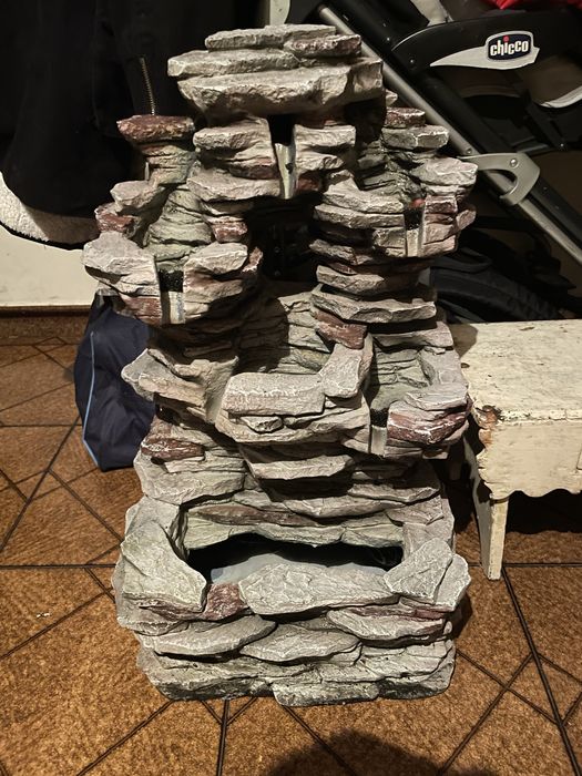 Fontanario novo impecavel