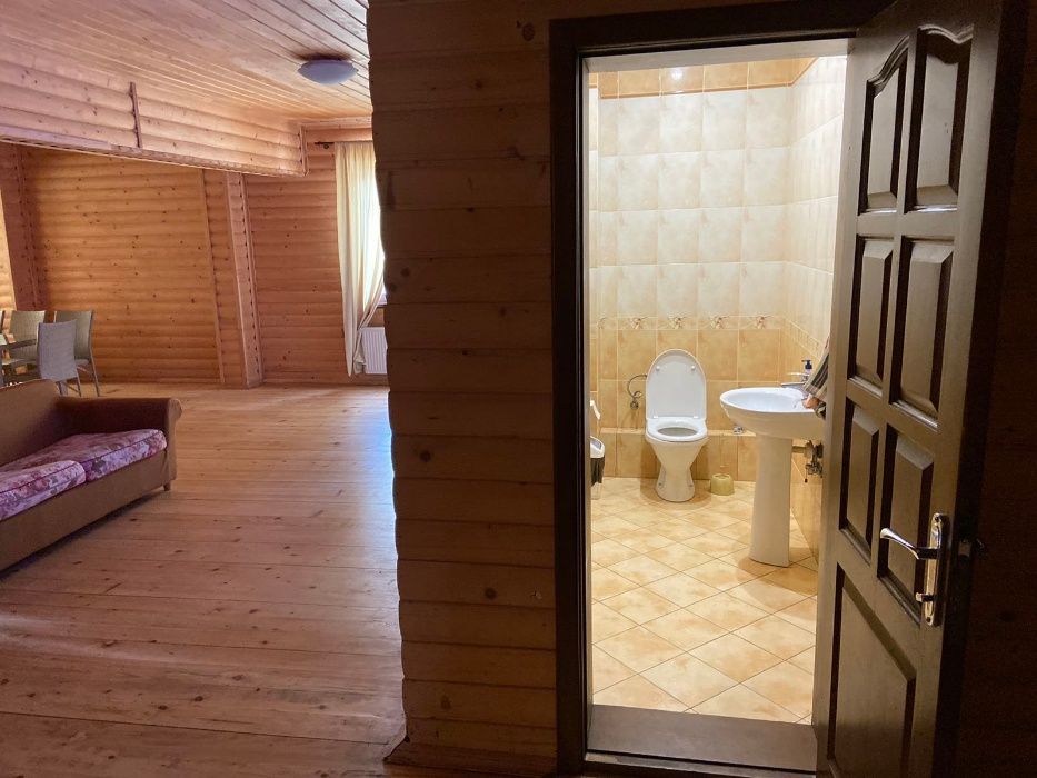ПОДОБОВА ОРЕНДА БУДИНКА 500 м² Корпоративы Теннис BBQ Генератор