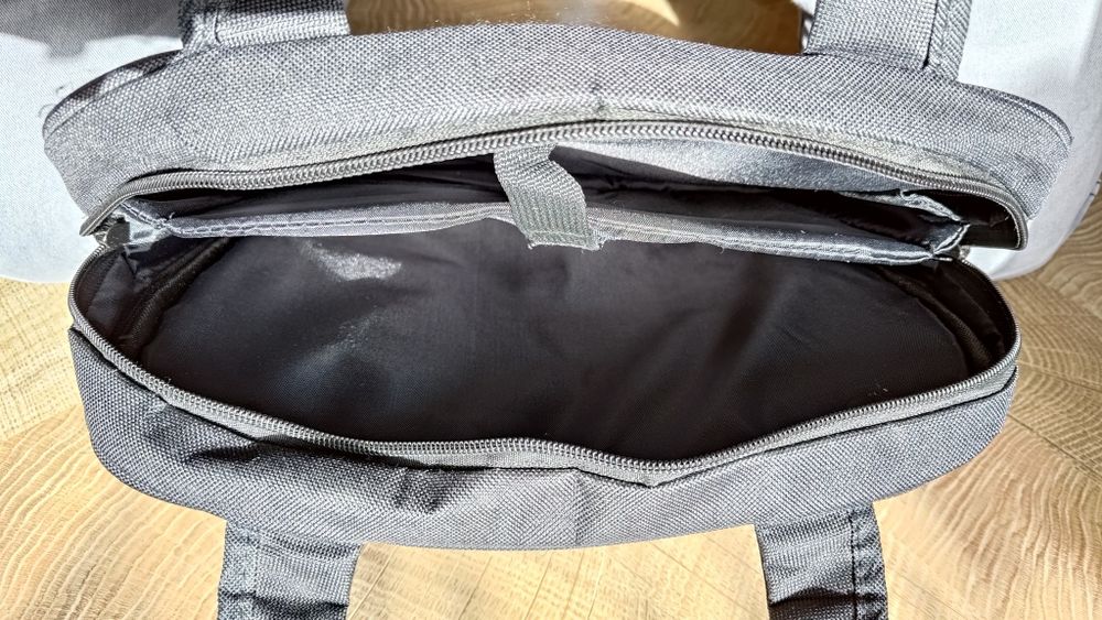 Torba na tablet jak nowa
