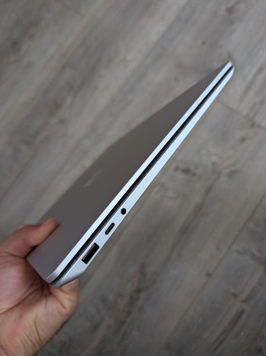 Microsoft Surface Laptop 3 Core i5-1035G7 8/128GB