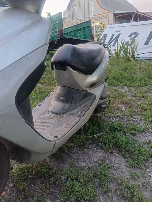 Продам скутер на запчастини по ціні двигуна