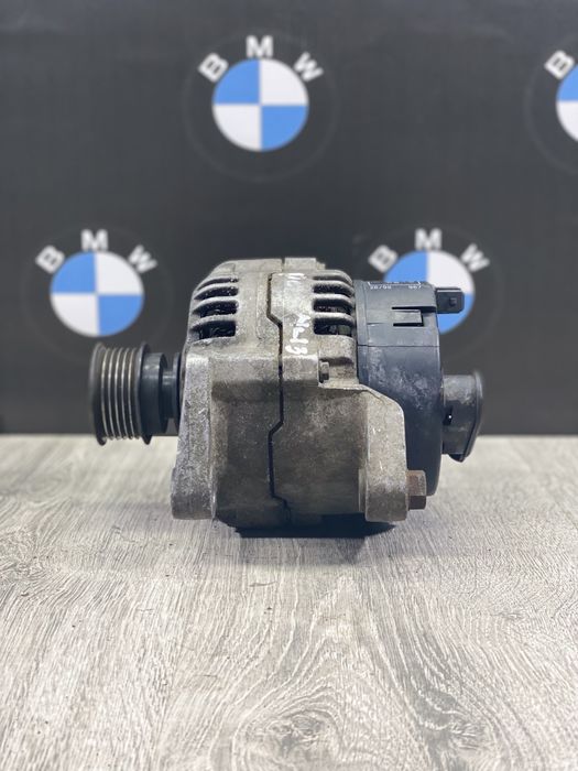 Генератор Двигуна М43 Bosch 14554251