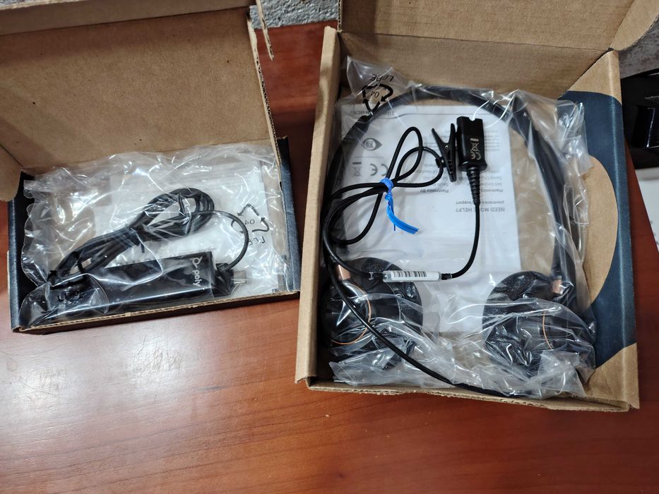 Auricular para PC de alta gama com conexão QD 6 pins, versão Duo + Adaptador de áudio QD - USB-A/USB-C para conectar os auriculares ao PC