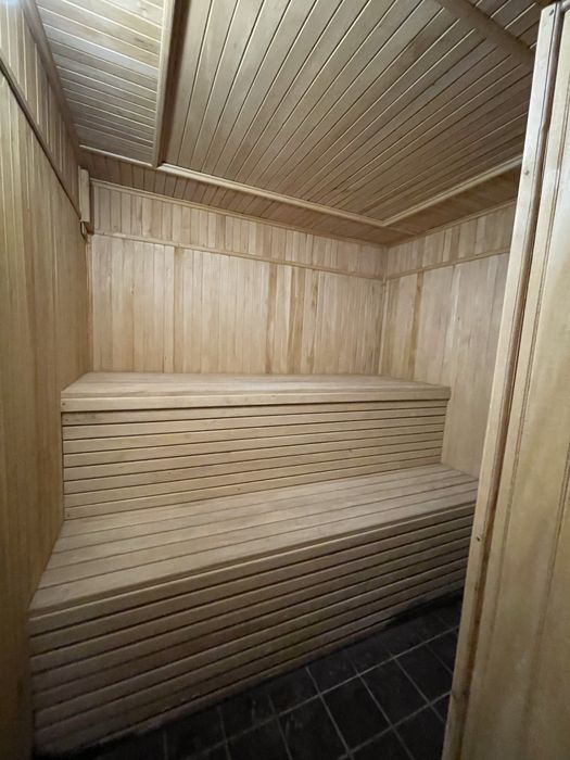 Флоринка Два дома 411 м2 и 130 м2 Алексеевка