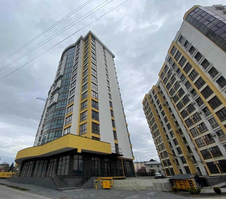 Простора двокімнатна квартира з наповненням (ремонтом)на Незалежності