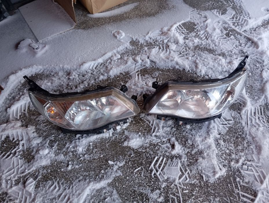 Lampa reflektor przód przedni Subaru Forester 3 III Europa prawa lewa