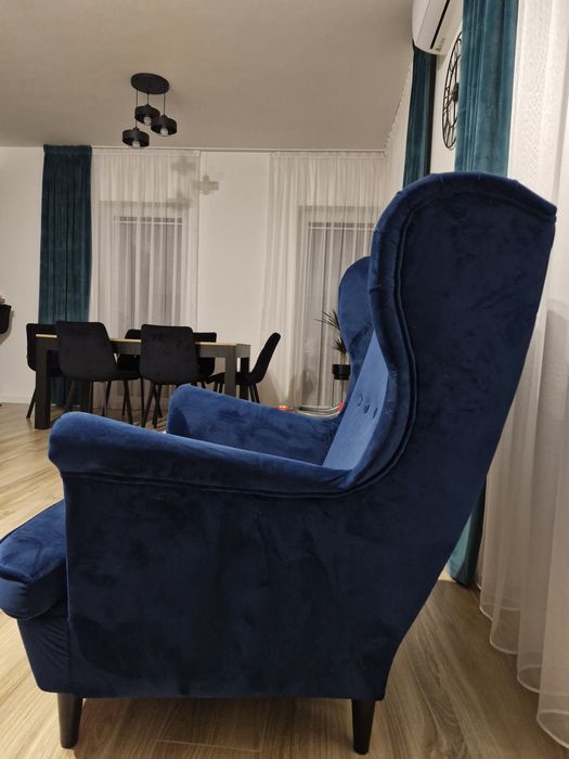 Fotel uszak welurowy velvet granat