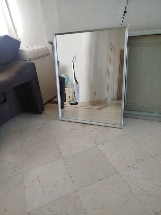 Espelho com moldura cinzenta - modelo SVENSBY ( Ikea)