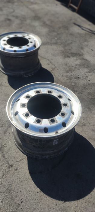 Продам  алюминиевые диски 22.5