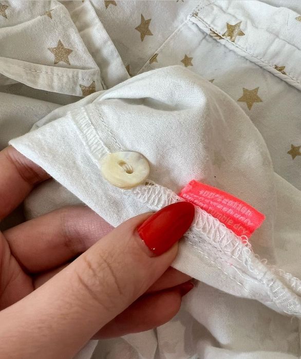 Піжама котонова біла
зірочки
100% коттоН
Нова
Розм