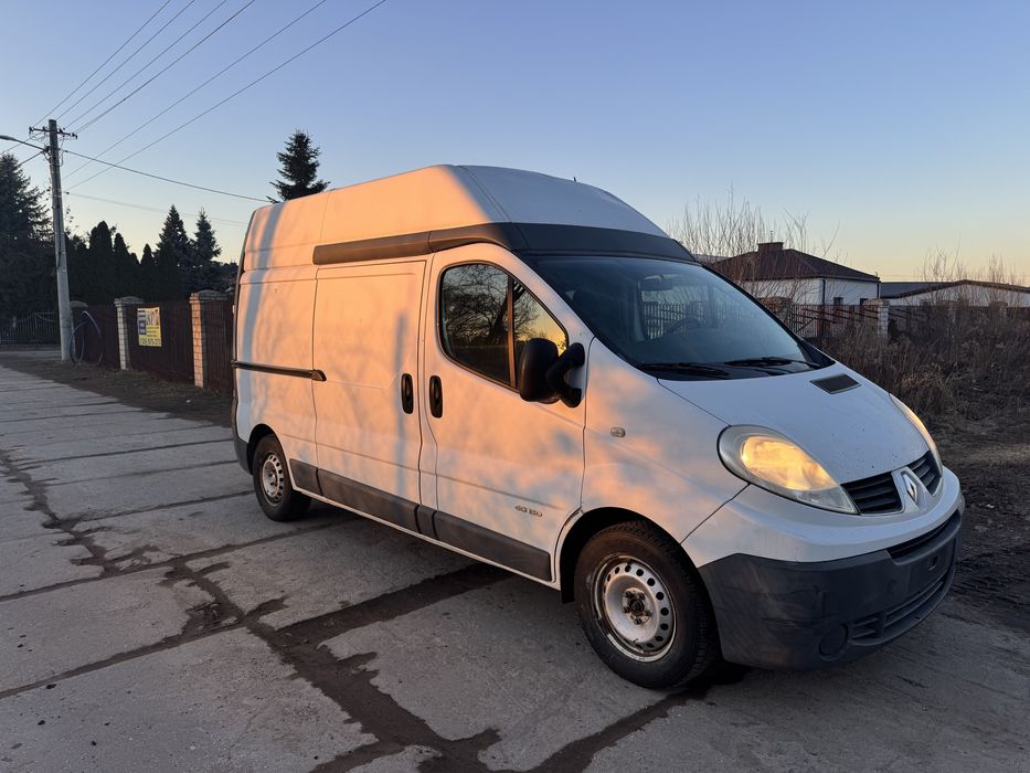Sprzedam Renault Trafic 2009 L2H2 zarejedtrowany fv vat