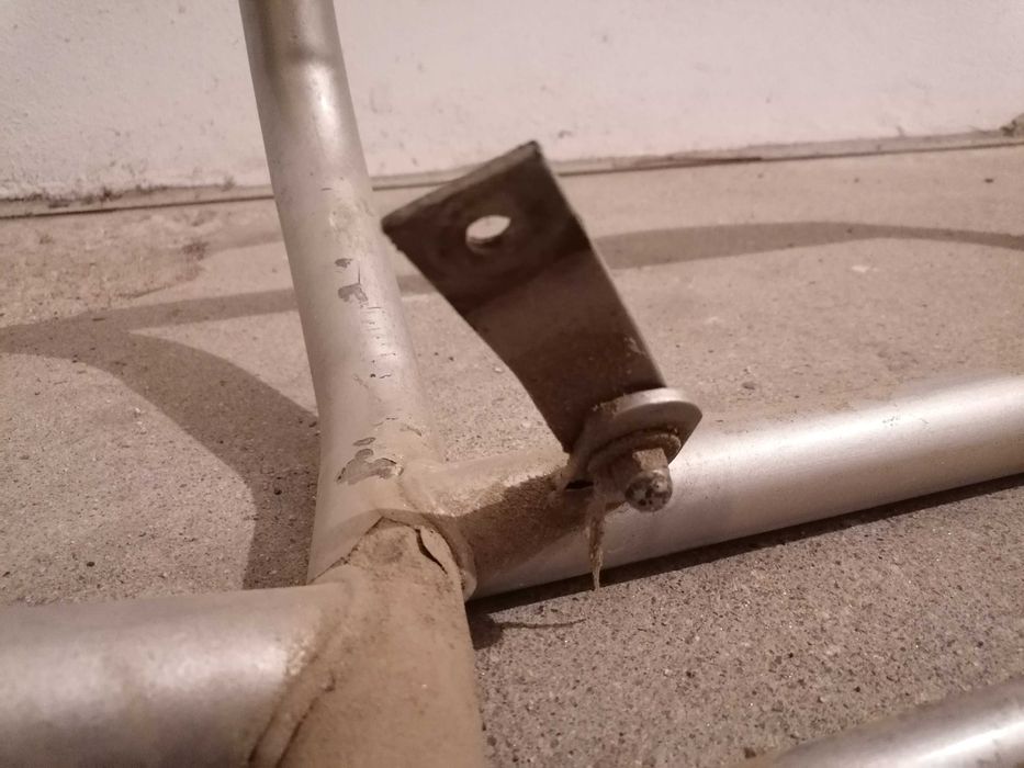 Grelha Frontal/Mata vacas Suzuki Vitara vergado/ amolegado