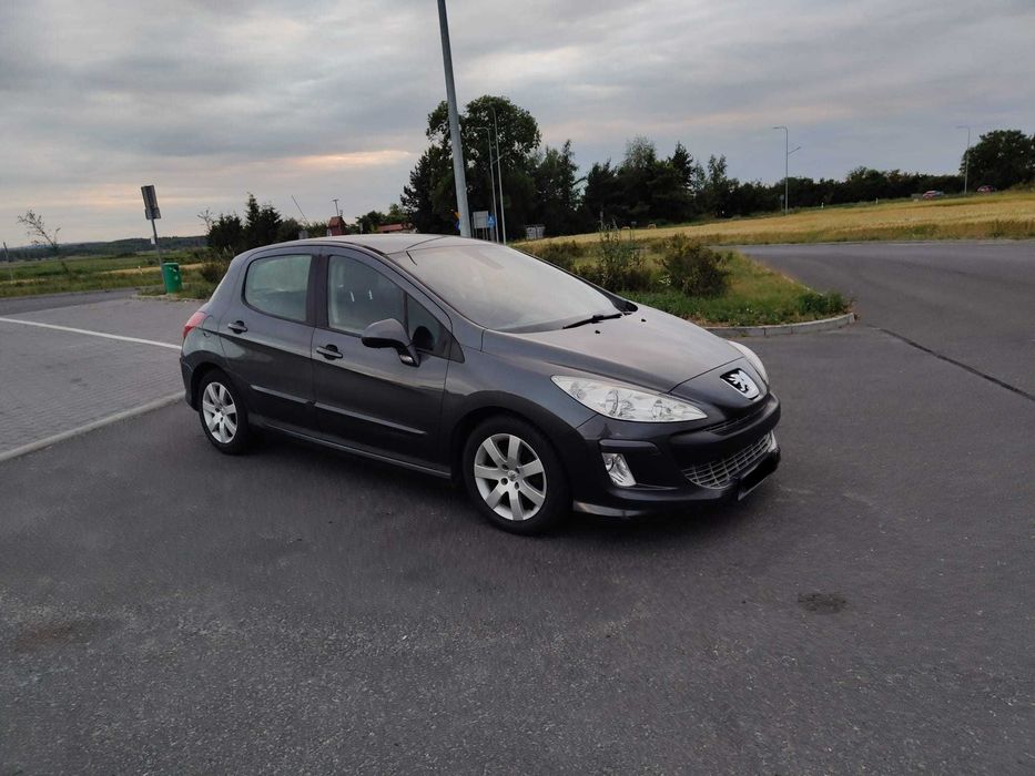 Peugot 308 Grafitowy