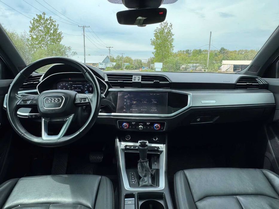 Audi Q3 quattro S line Prem Plus 45 TFSI      2022