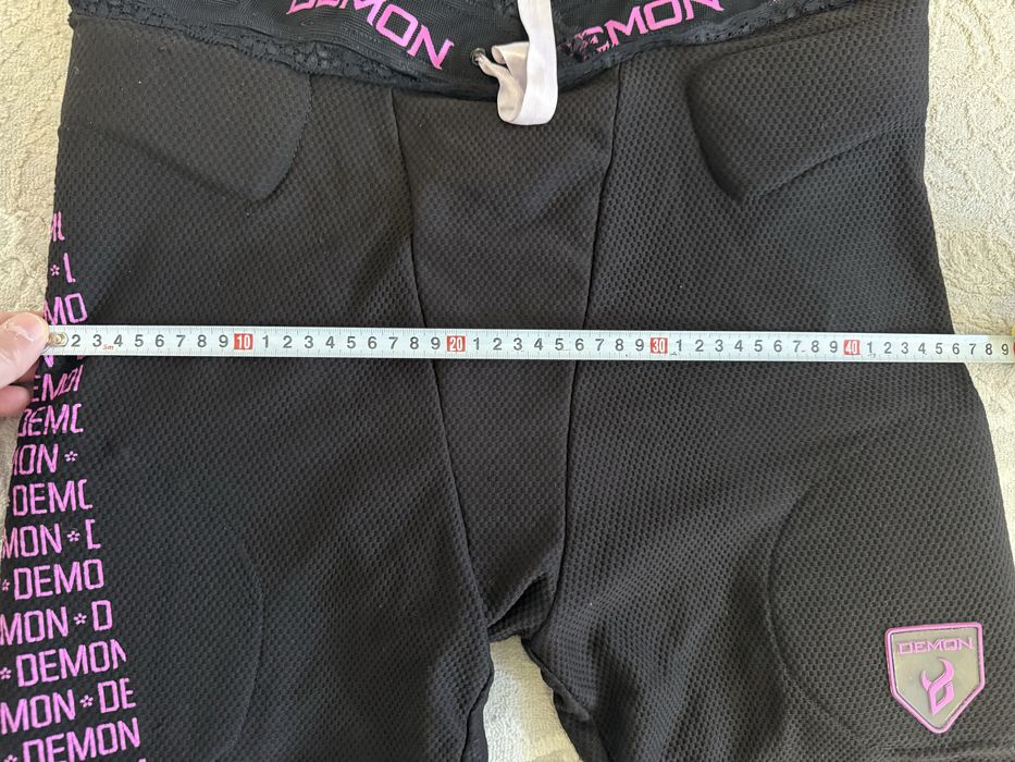 Spodenki damskie Demon