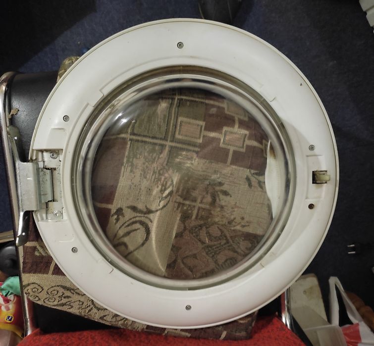 Дверца/люк в сборе для indesit