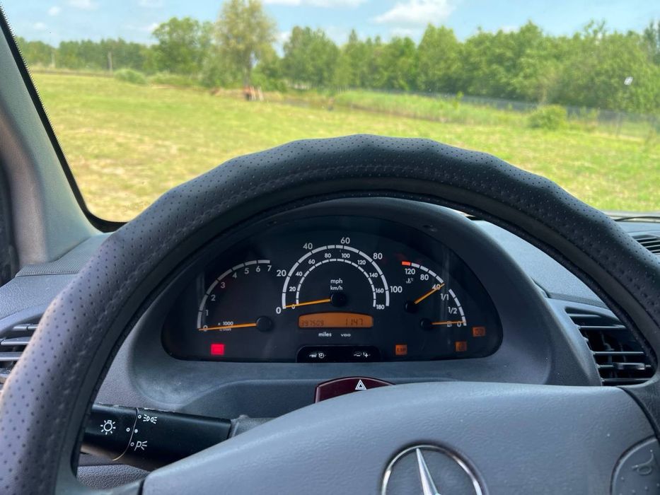 Mercedes Sprinter