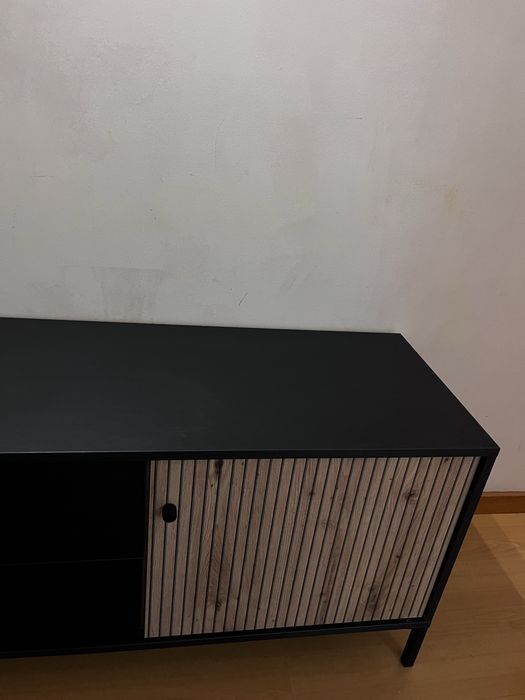 Móvel tv efeito ripado