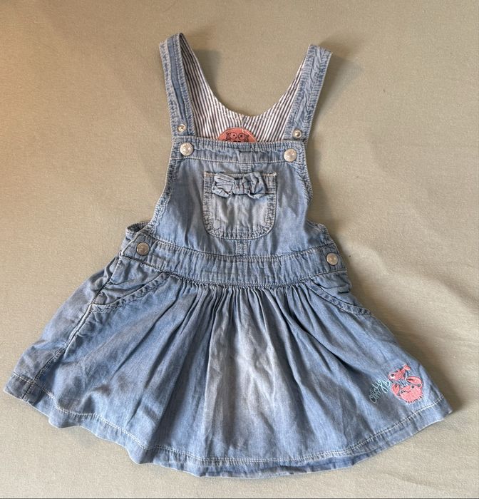 Paka sukienek i spódniczek dla dziewczynki rozmiar 86