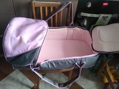 Колыбель-Кроватка,люлька,сумка-переноска для новорожденных.есть разные