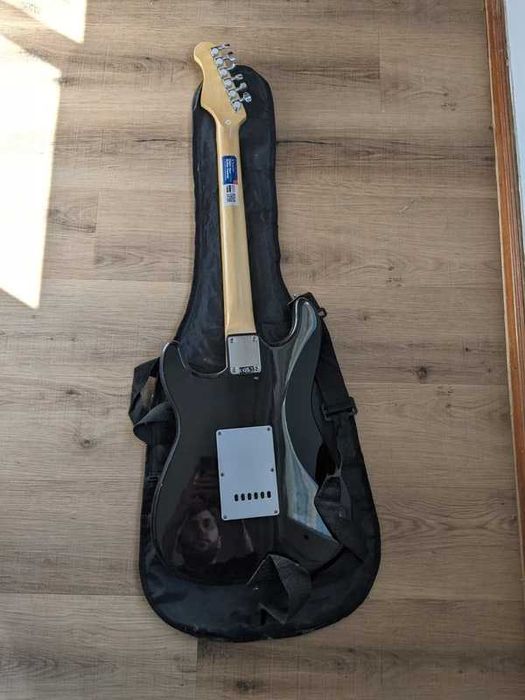 Guitarra elétrica rockjam