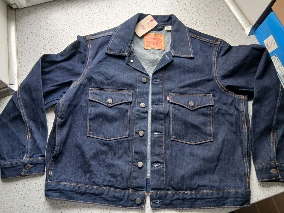 Levi's Embarcadero (L)