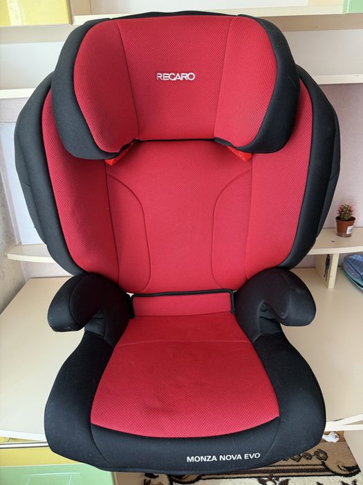 Автокрісло Recaro Monza Nova Evo, 15-36 кг