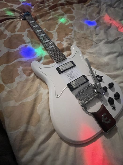 Epiphone crestwood електрогітара