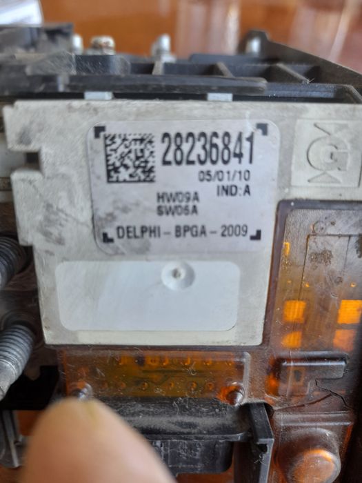 Б/У Блок напряжение аккумулятора peugeot 308 3008 5008 9666527580 2823