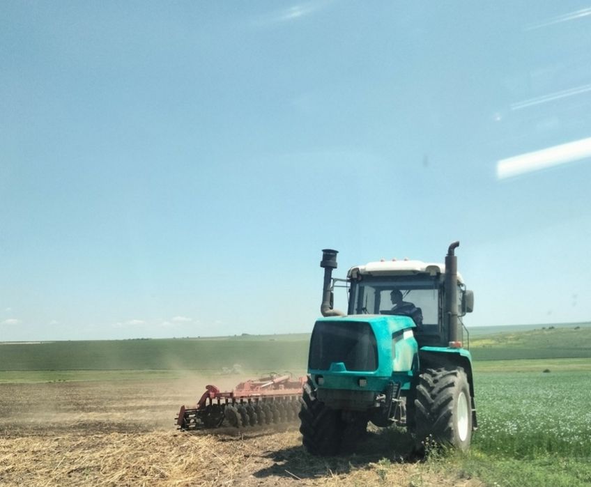 Трактор    ХТЗ -241к