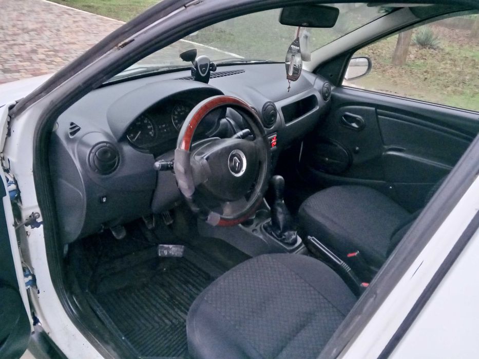 Срочно машина в отличном состоянии