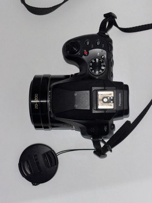 Panasonic Lumix fz82