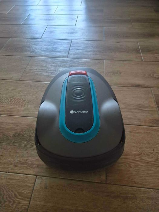 Robot koszący do trawy