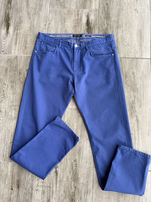 Materiałowe spodnie Massimo Dutti 44