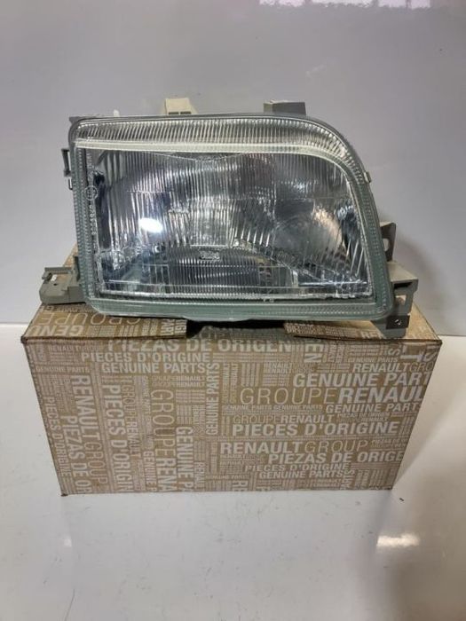 Ótica Farol Clio MK1 1.8 16V Williams  Nova Original