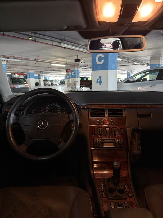Mercedes classe E220 cdi nacional so um dono 240.000km aceito retoma