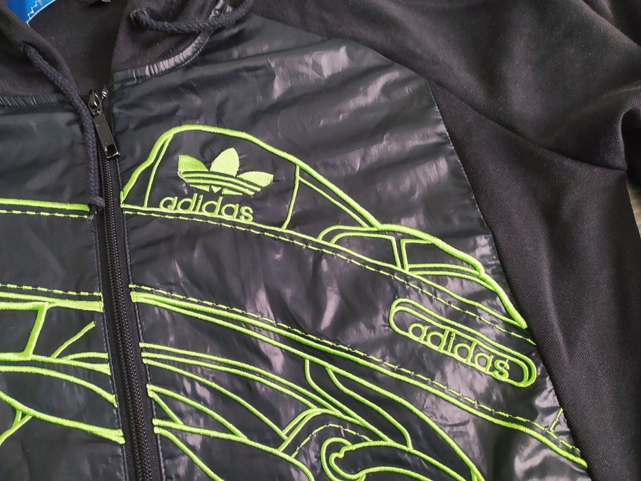 Bluza Adidas nowa mega wzór  L