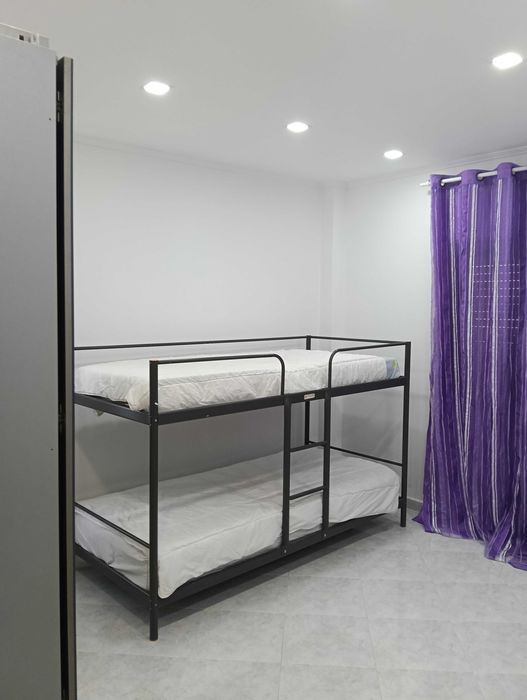 Quarto partilhado para arrendar